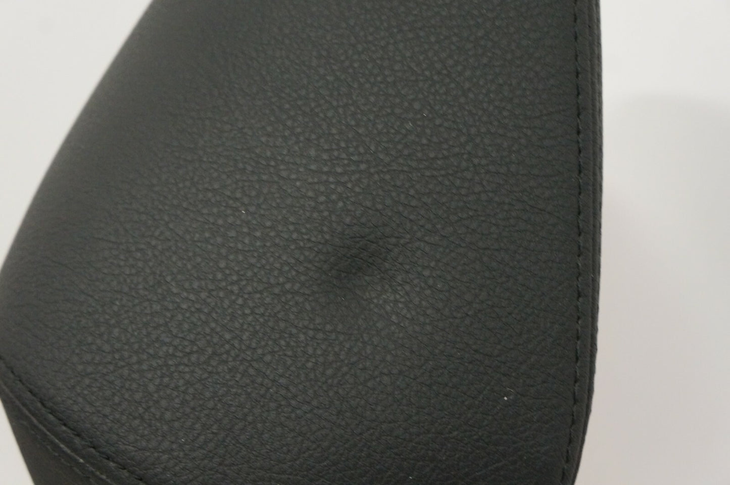 13-18 BMW 320i Front Left Right Seat Head Rest Black Leather 52-10-7-362-609 OEM - Alshned Auto Parts
