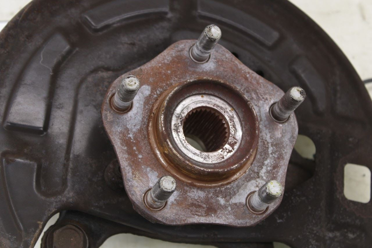 2013-19 Nissan Sentra SL Front Left Driver Side Spindle Knuckle Hub 400151KA1A - Alshned Auto Parts