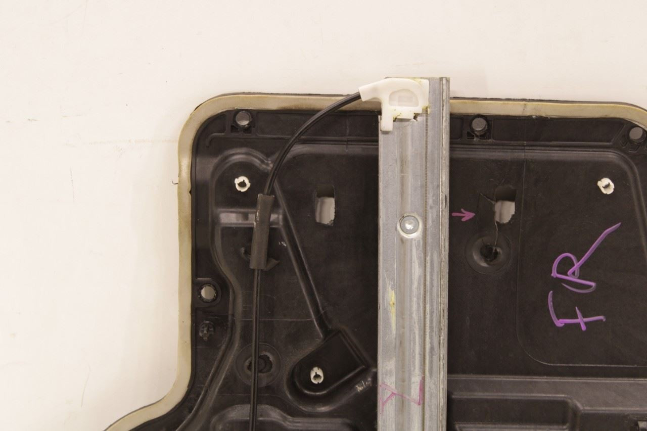 07-18 Jeep Wrangler Sport 2dr Front Right Door Window Regulator w/ Carrier *ReaD - Alshned Auto Parts