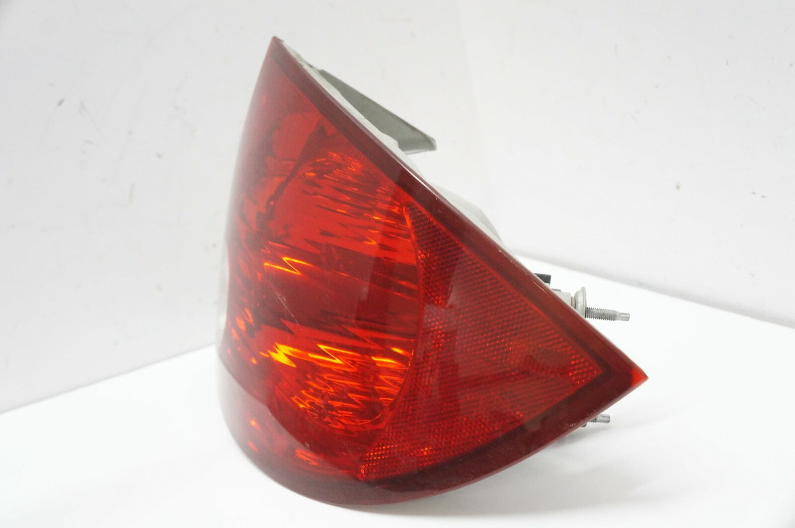 2005-2010 Chevrolet Cobalt Passenger Outer Right Rear Tail Light 19418415 OEM - Alshned Auto Parts