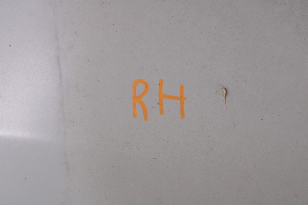 06-09 MercedesBenz CLK 350 Front Right Side Fender Panel 2098800418 OEM *ReaD* - Alshned Auto Parts