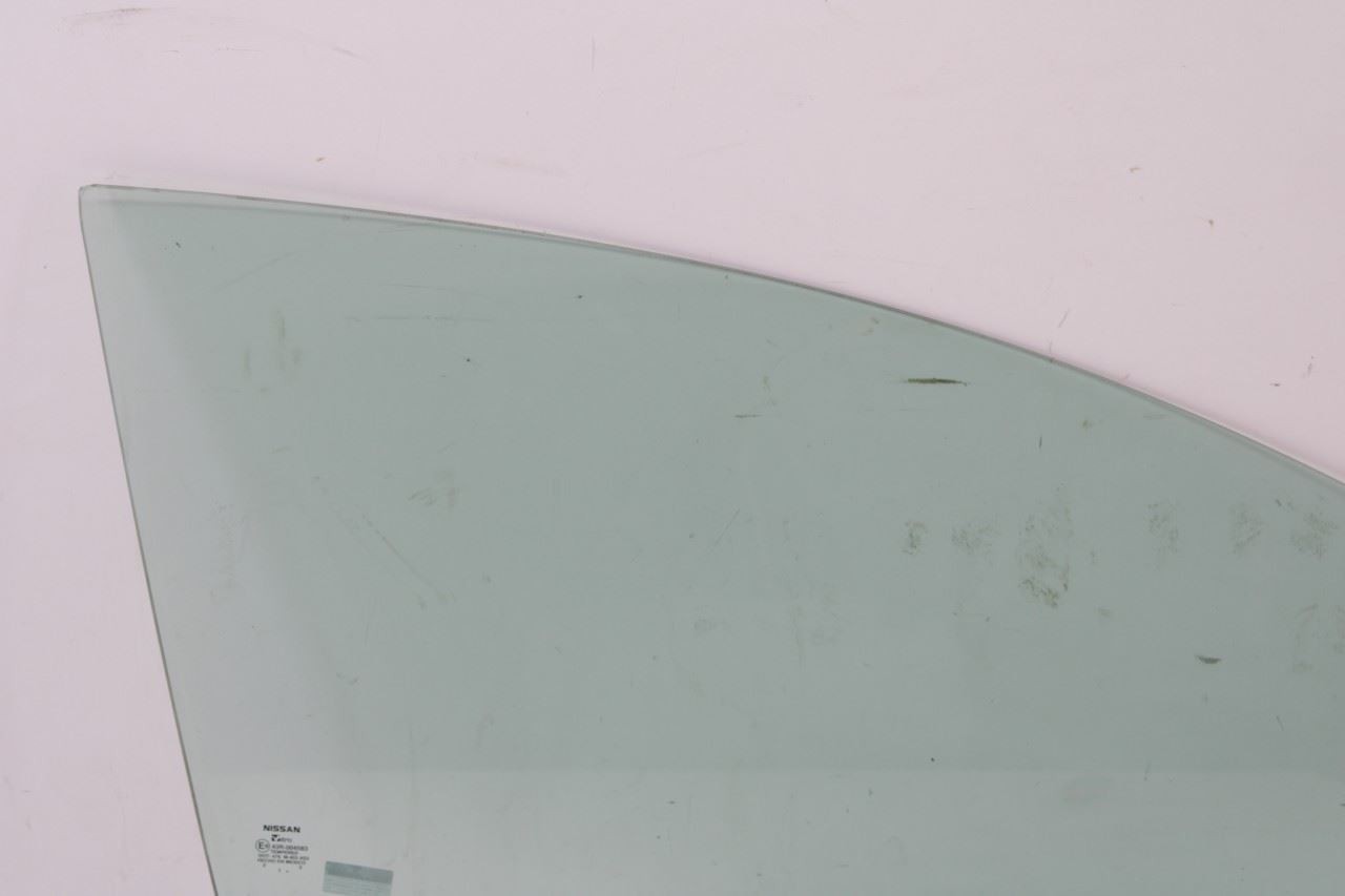 2013-2019 Nissan Sentra SL Front Right Side Door Window Glass 803009AM0A OEM - Alshned Auto Parts