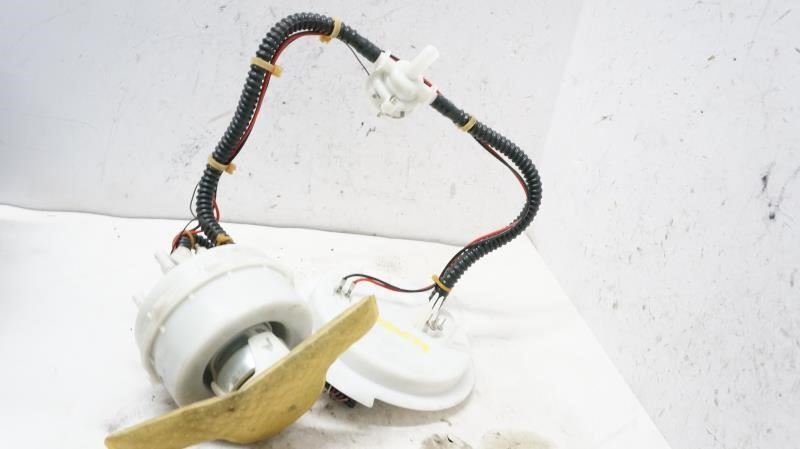 2011-2016 BMW 535i Fuel Pump Assembly 7341301 OEM - Alshned Auto Parts