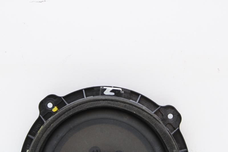 2014-2019 Kia Soul Rear Right Door Speaker 96330-B2000 OEM - Alshned Auto Parts