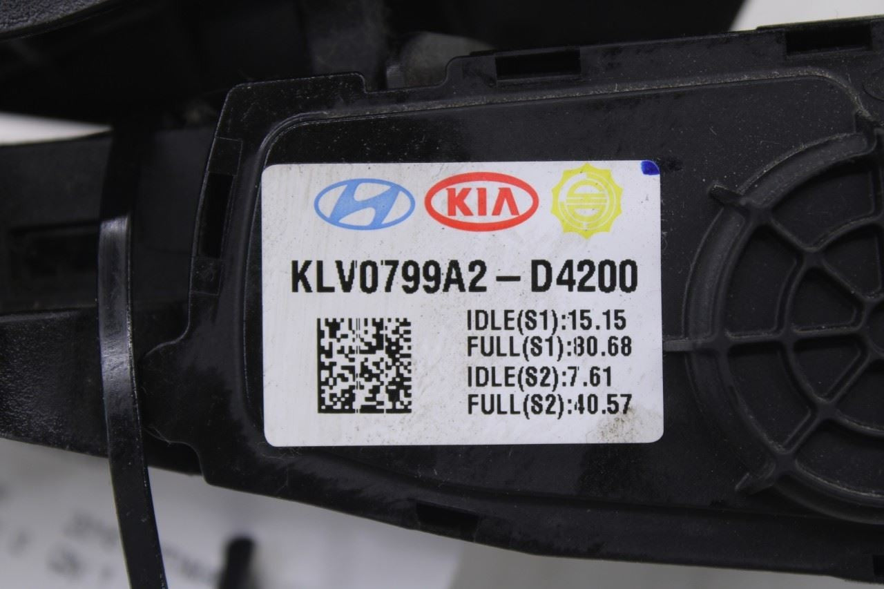 2016-18 Kia Optima EX 2.4L Accelerator Throttle Gas Pedal Sensor 32700D4200 OEM - Alshned Auto Parts