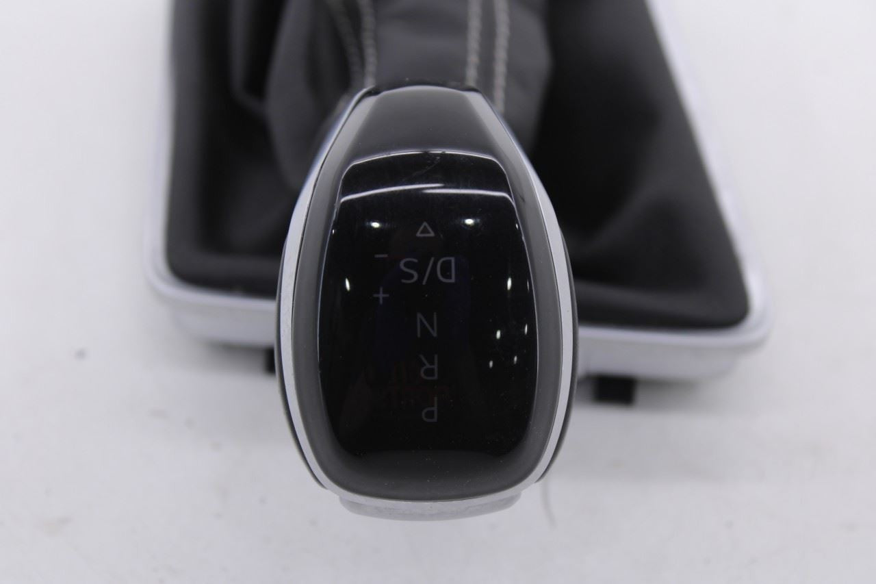 22-25 Volkswagen Jetta SE Automatic Transmission Gear Shifter Lever Knob w/ Boot6