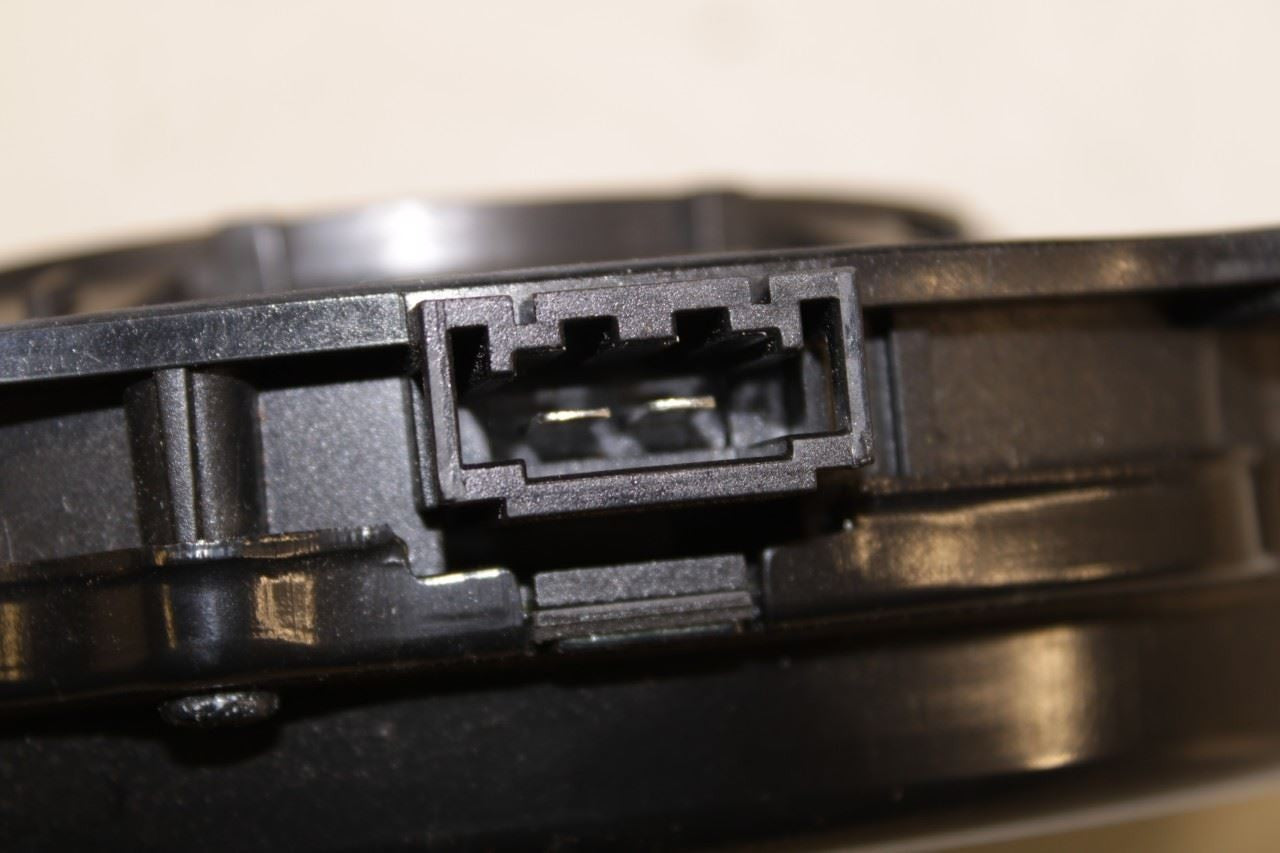 112018 Porsche Cayenne Platinum Front Right Side Door Woofer Audio Loud Speaker - Alshned Auto Parts