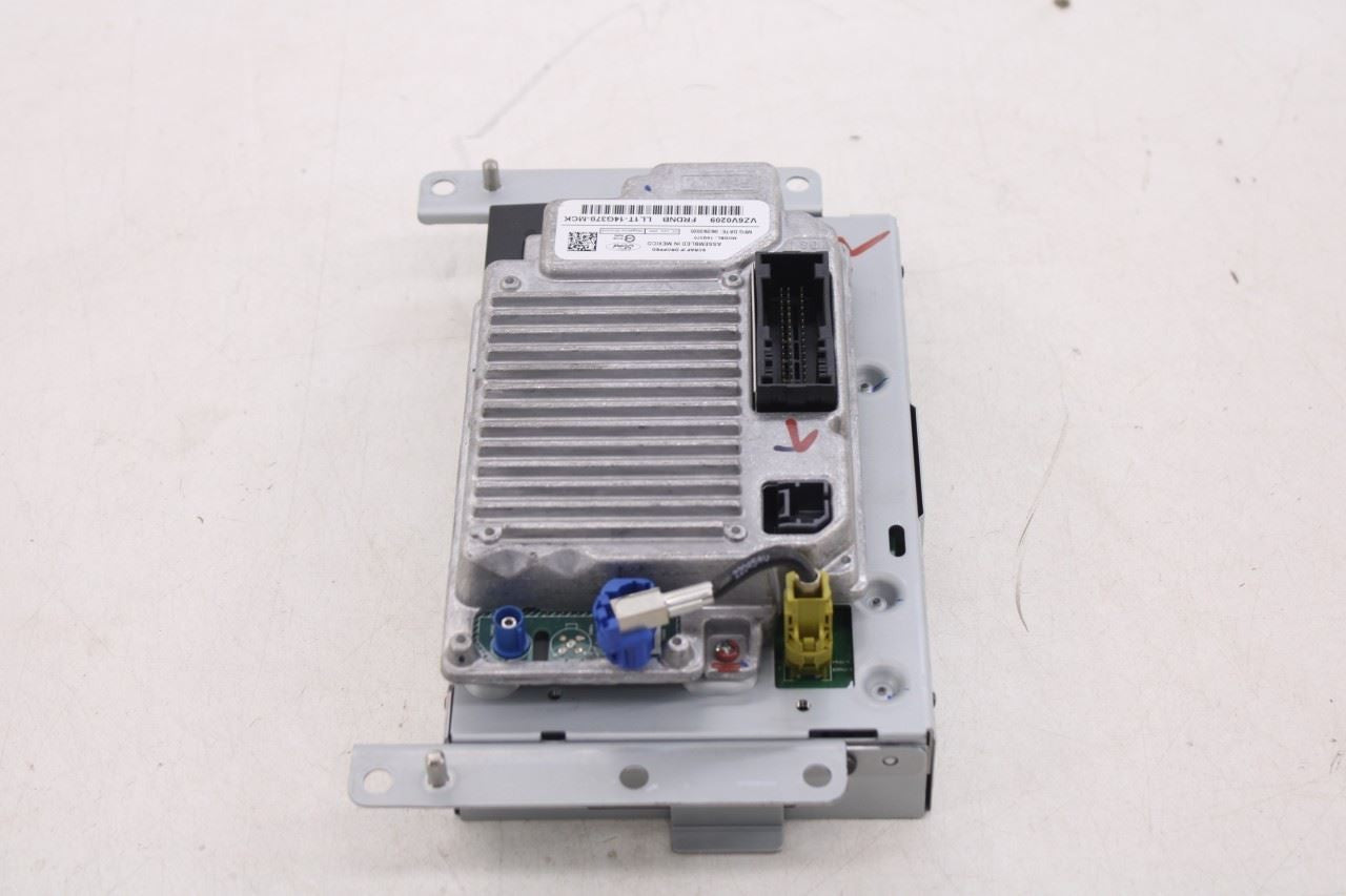 2020-21 Ford Expedition Max XLT Sync 3 APIM Communication Module w Navi Display14