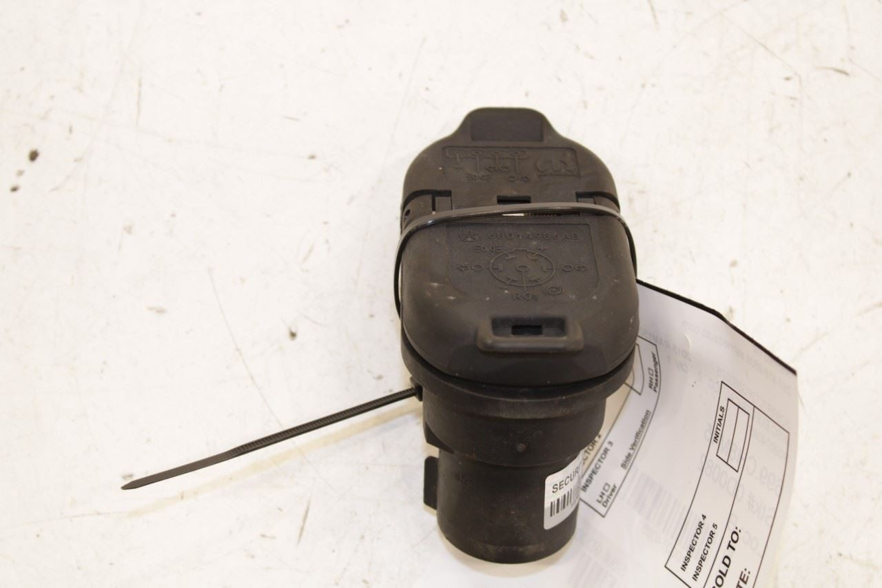 201124 Ram 1500 Big Horn Crew Cab 5.7L 4WD Tow Trailer Hitch Bar Connector Plug - Alshned Auto Parts