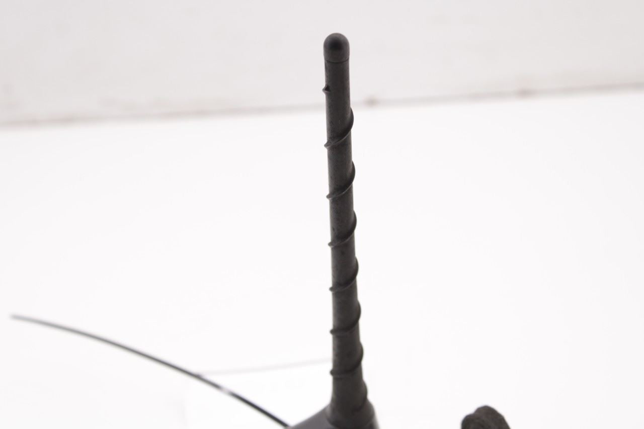 2016-2018 Jeep Cherokee Limited Rear Roof Mounted Antenna 05091874AA OEM - Alshned Auto Parts