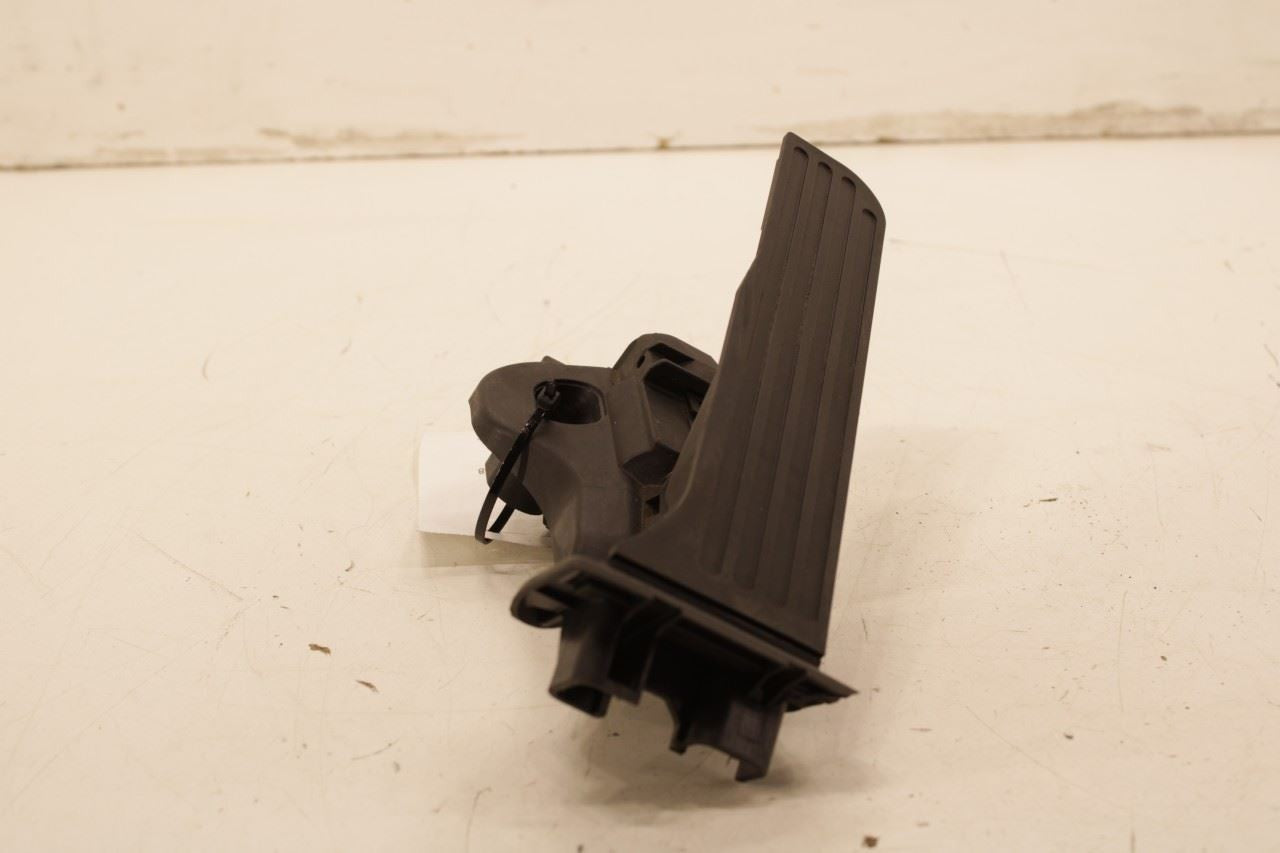 2012-2019 Volkswagen Passat SE 1.8L FWD Accelerator Throttle Gas Pedal Sensor - Alshned Auto Parts