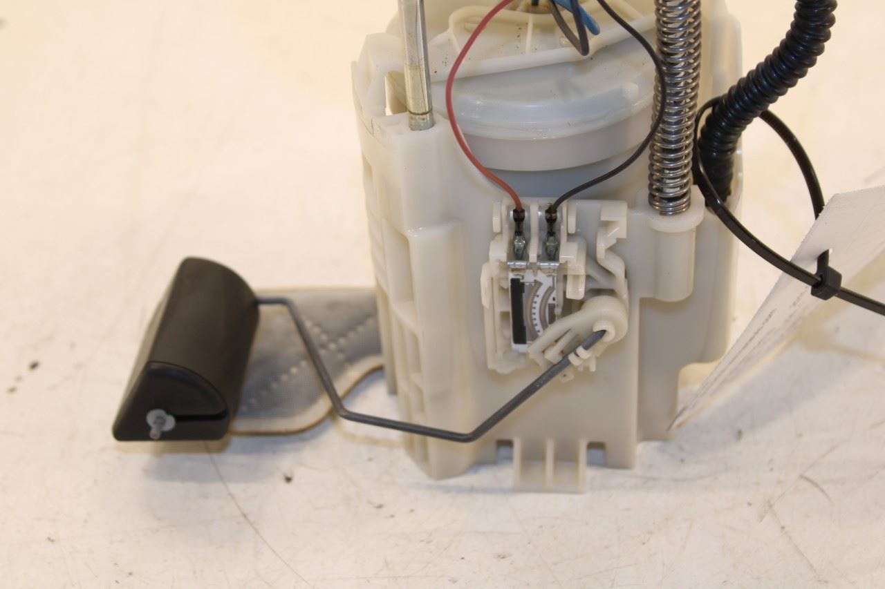 20072011 Toyota Camry LE 2.5L Fuel Pump Assembly 7702006121 OEM - Alshned Auto Parts