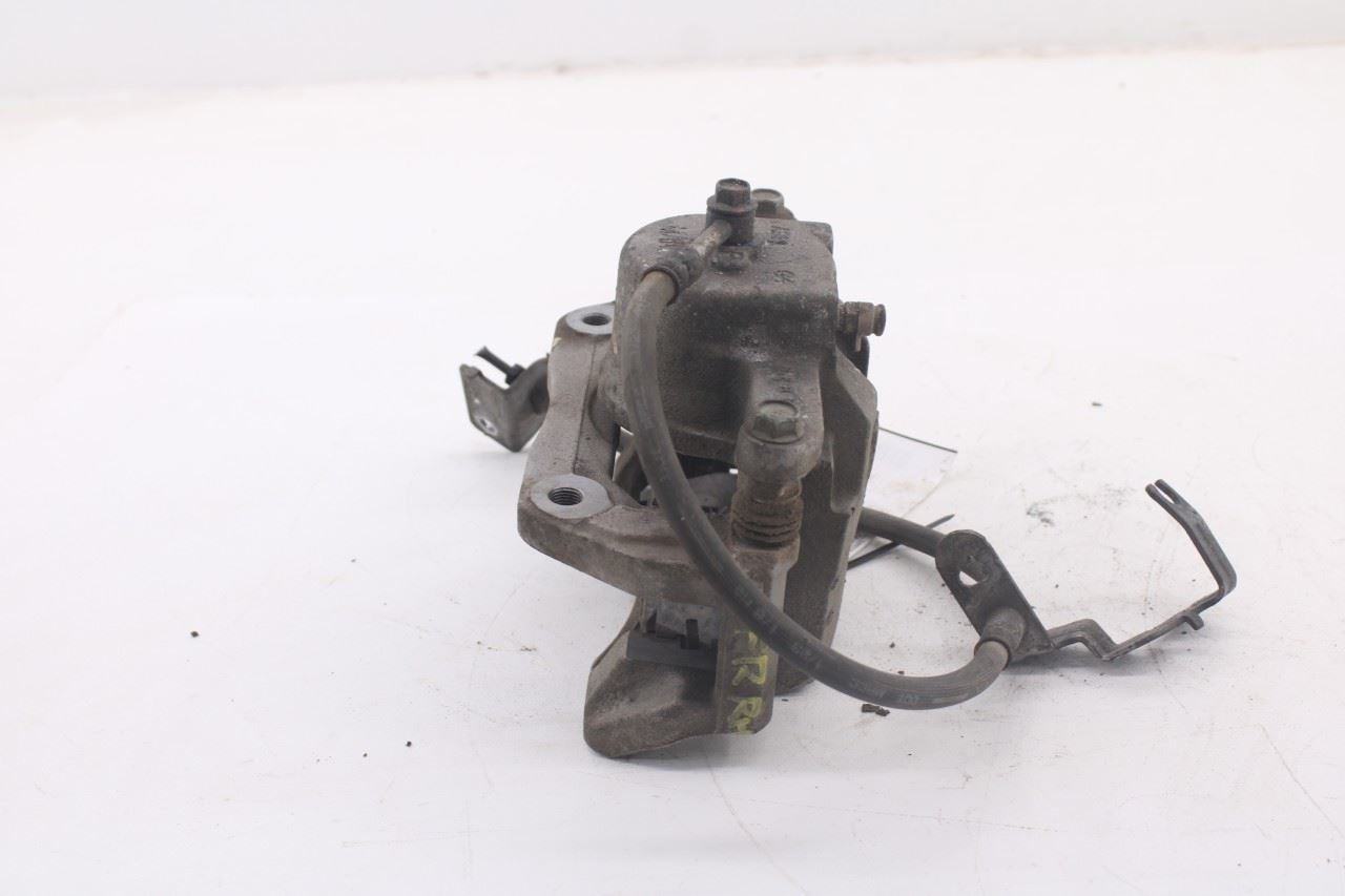 2021-2026 Hyundai Santa Fe SEL Front Right Side Brake Disc Caliper 58130-P20009