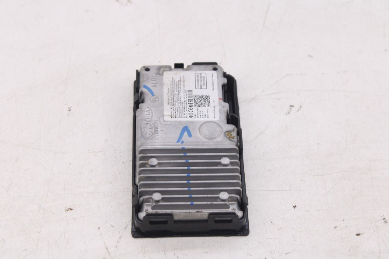 20-22 Hyundai Palisade Limited AWD 3.8L Center Console Wireless Charger Unit Pad - Alshned Auto Parts