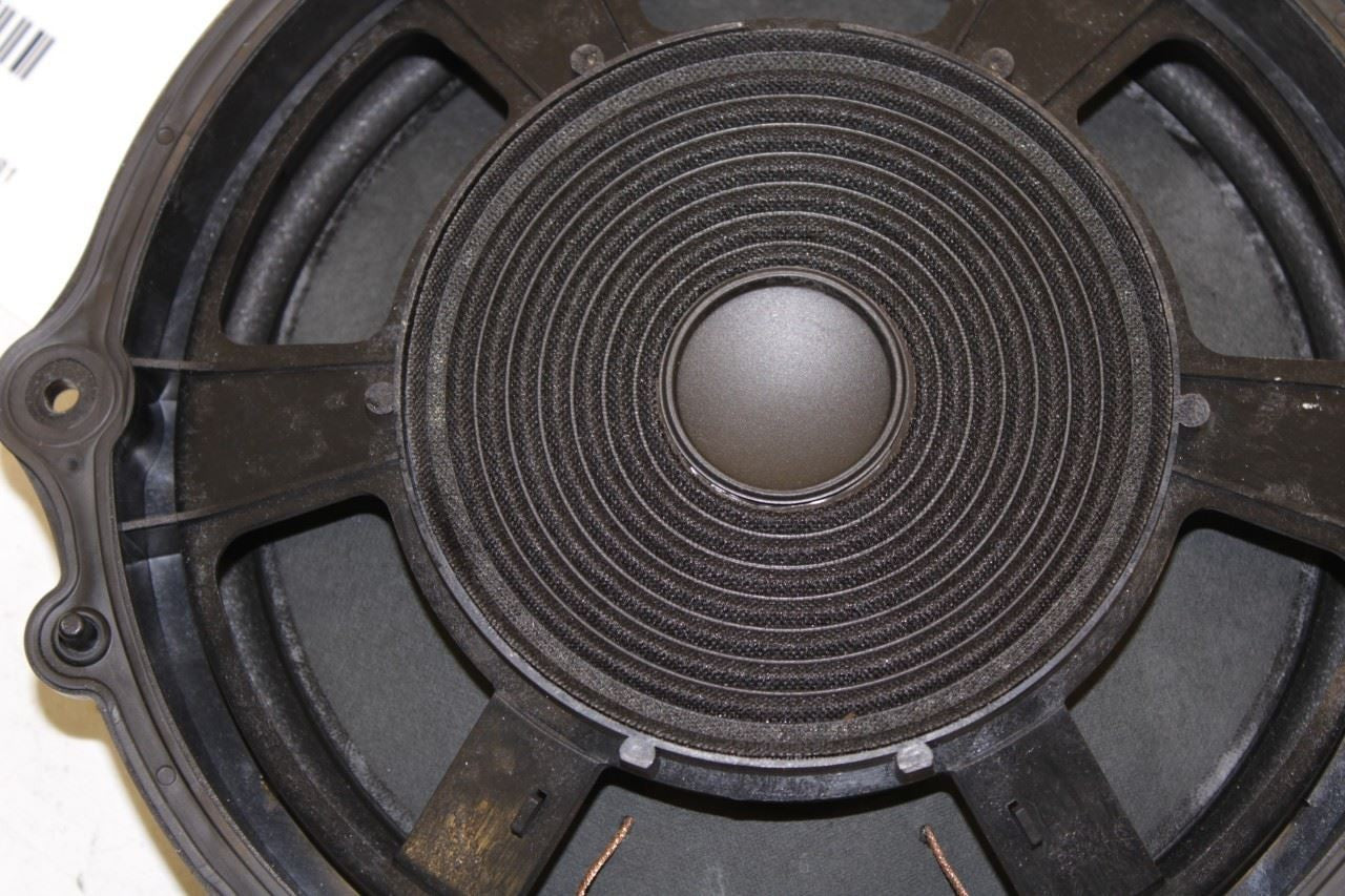 112018 Porsche Cayenne Platinum Front Left Driver Side Door Woofer Loud Speaker - Alshned Auto Parts