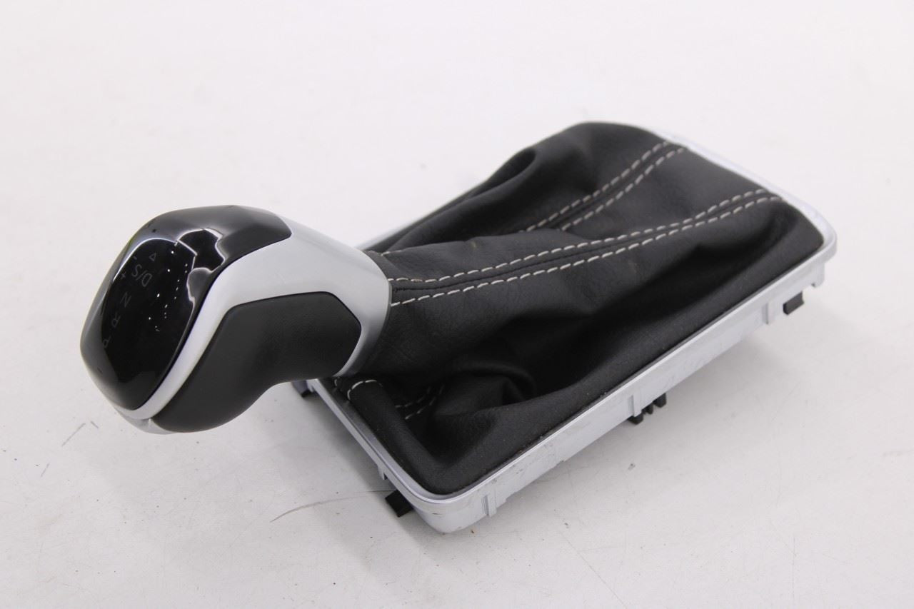 22-25 Volkswagen Jetta SE Automatic Transmission Gear Shifter Lever Knob w/ Boot4
