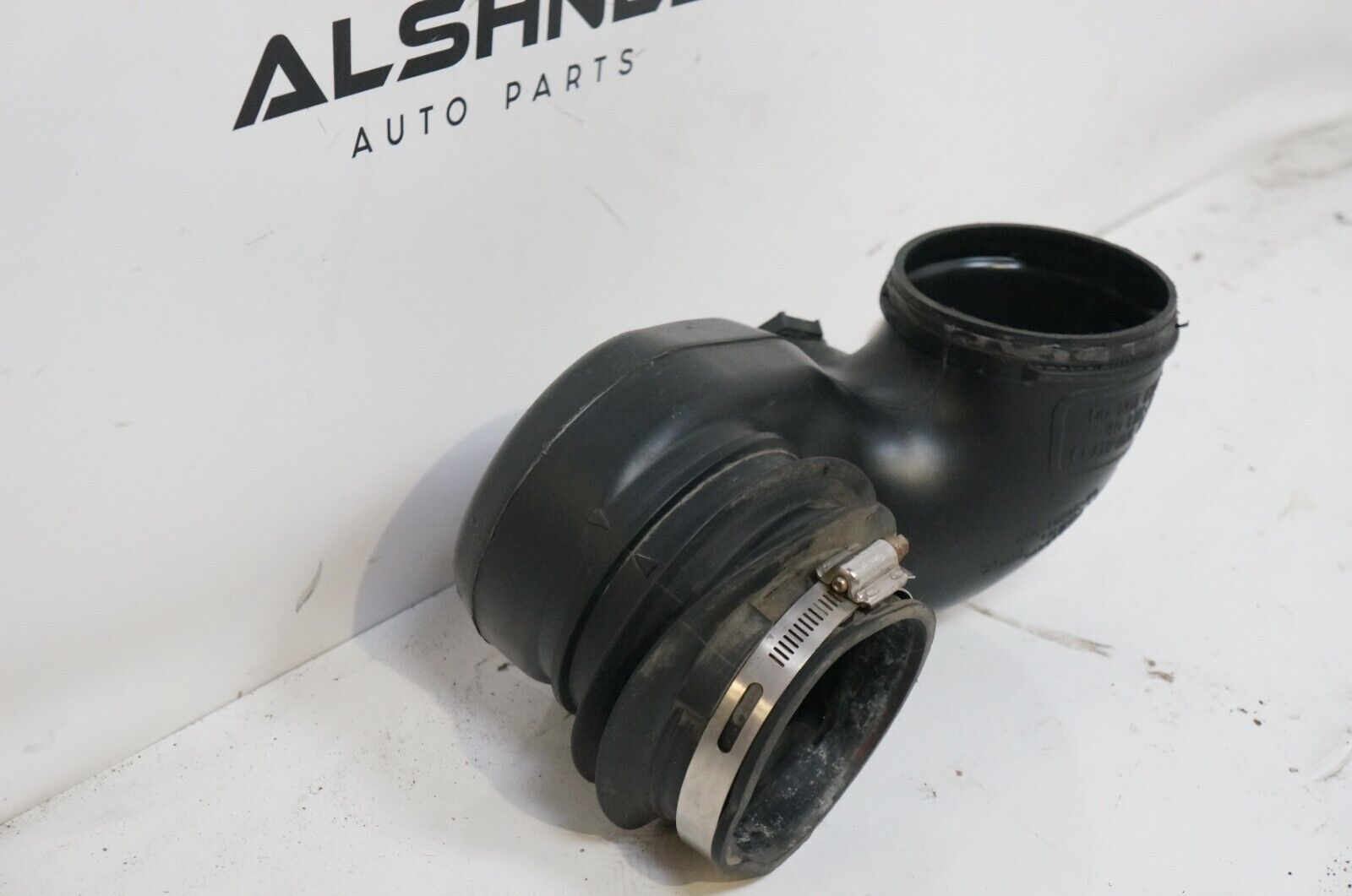 2013 Freightliner Duct-Air Intake M2 ISC 28 03-37521-000 - Alshned Auto Parts