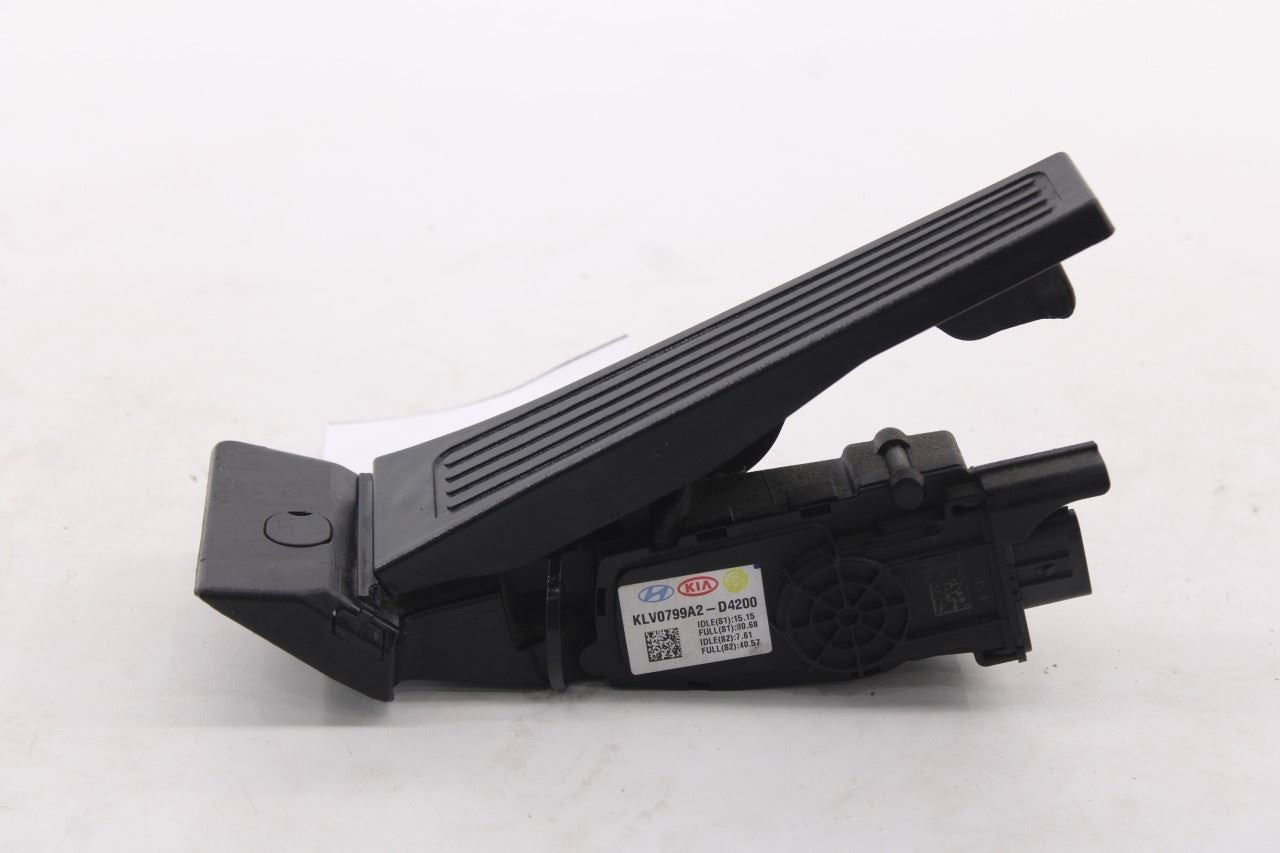 2016-18 Kia Optima EX 2.4L Accelerator Throttle Gas Pedal Sensor 32700D4200 OEM - Alshned Auto Parts