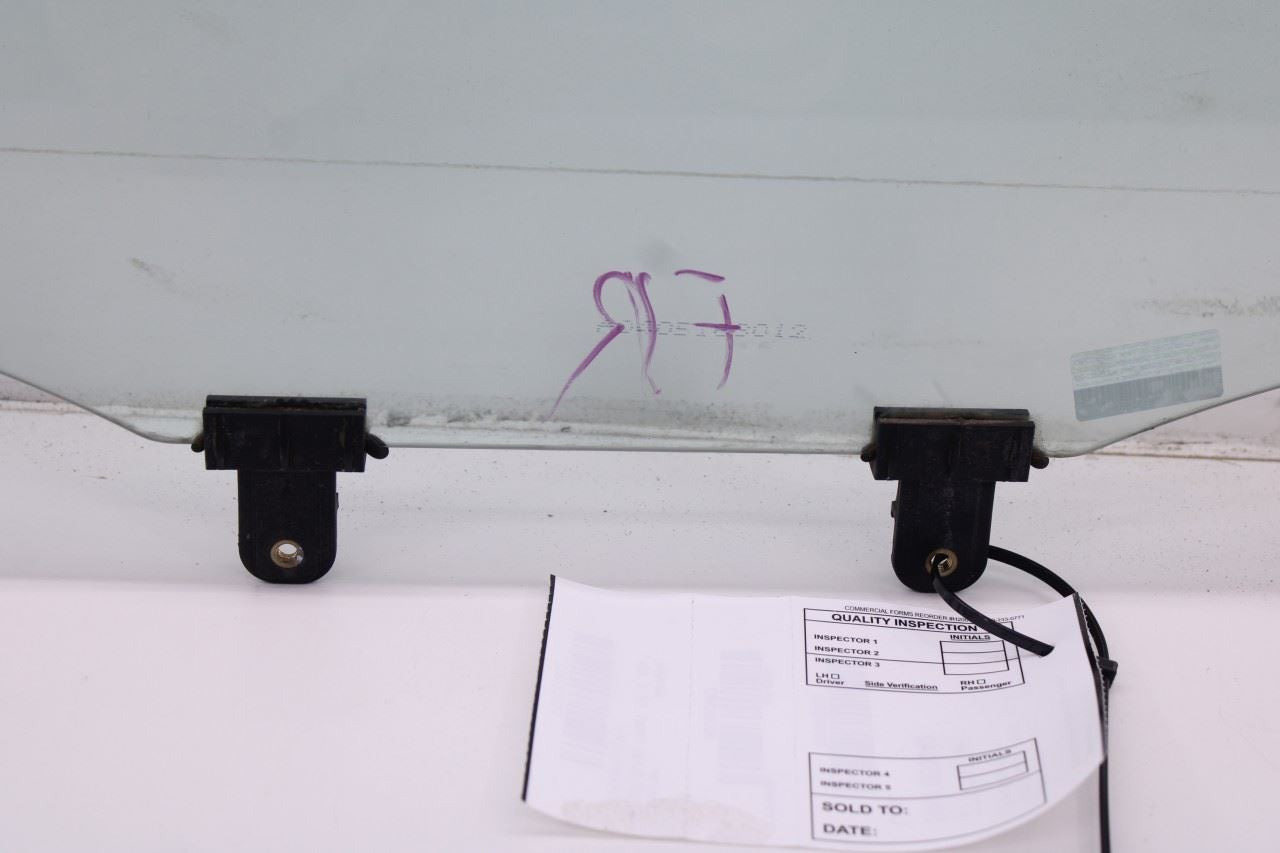 2019-2021 Hyundai Veloster Front Right Door Window Movable Glass 82420-J3000 OEM4