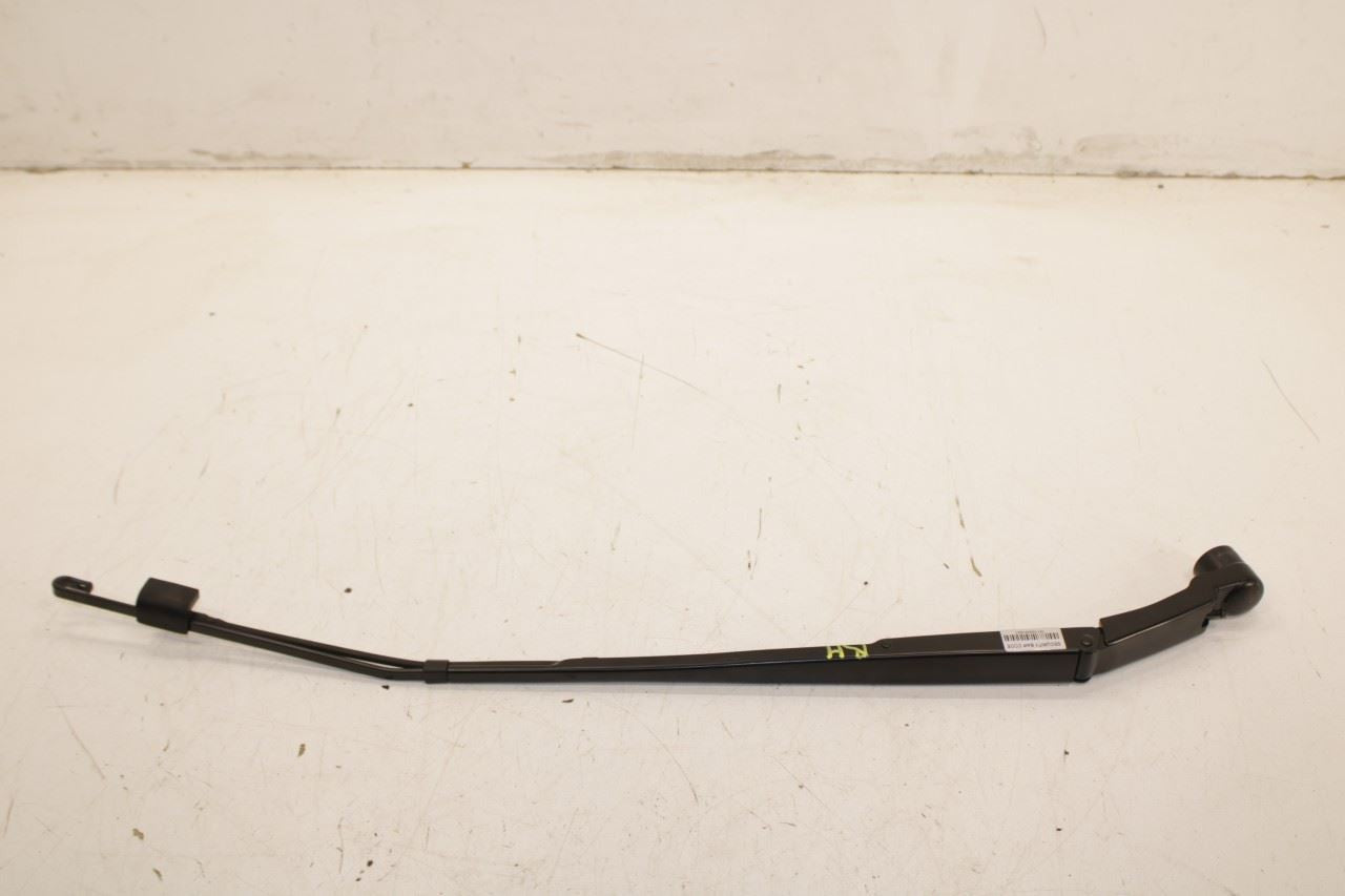 20-2025 Mazda CX-30 2.5 S Front Left and Right Windshield Wiper Arm DNBH-67-321 - Alshned Auto Parts