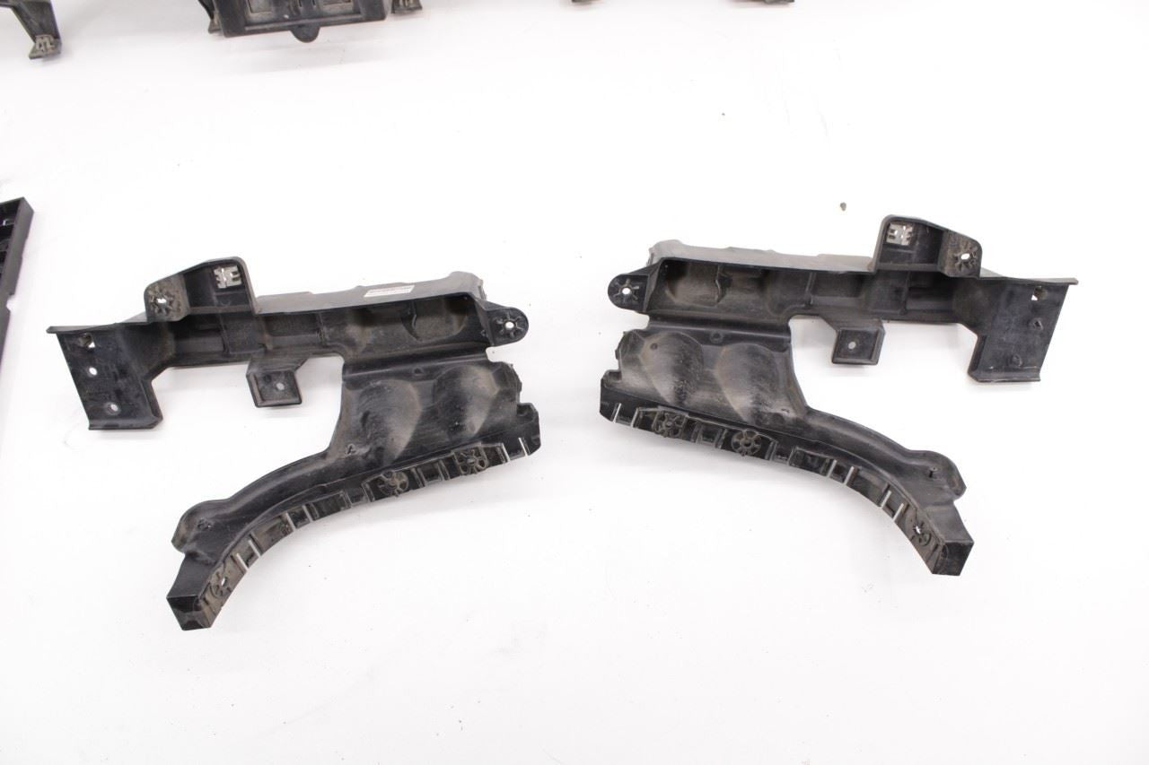2017-24 Chrysler Pacifica Limited Rear Bumper Right Left Side Mount Bracket Set8