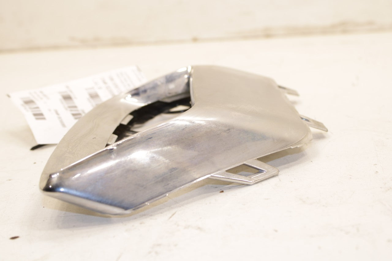 201820 Volkswagen Atlas S Rear Bumper Right Side Exhaust Tip Bezel Tail *ReaD* - Alshned Auto Parts