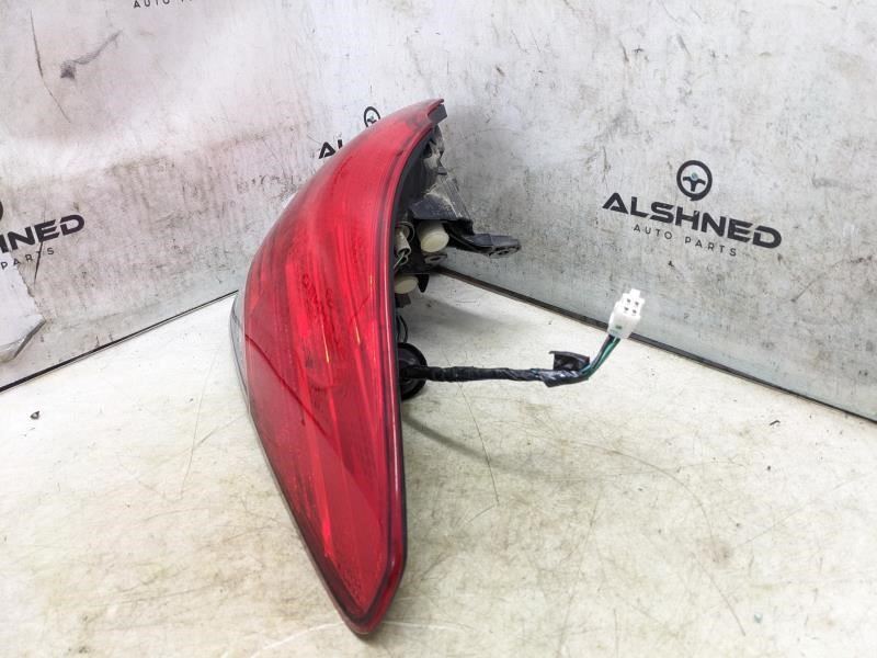 2010-14 Subaru Outback Rear Right Passenger Side Tail Light Lamp 84912AJ09A OEM - Alshned Auto Parts