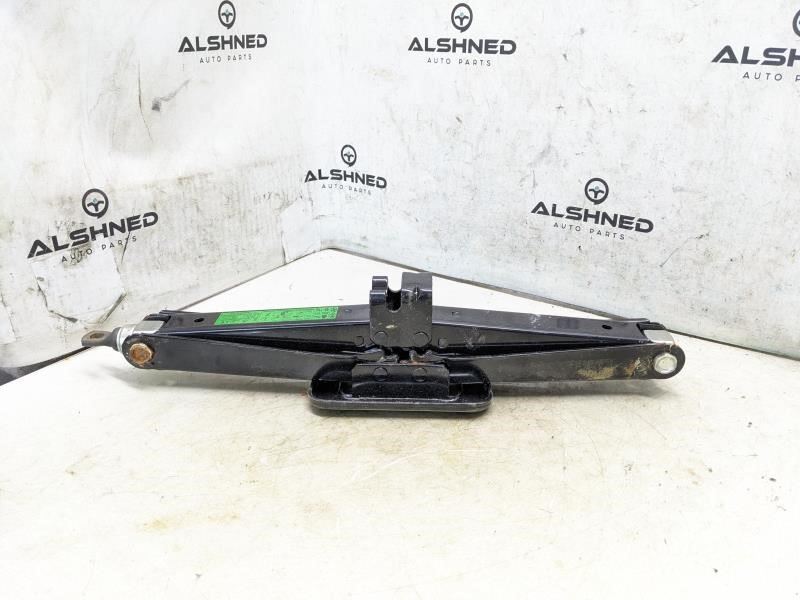 2016-2020 Kia Sorento Spare Scissor Car Jack 09110-C5000 OEM - Alshned Auto Parts