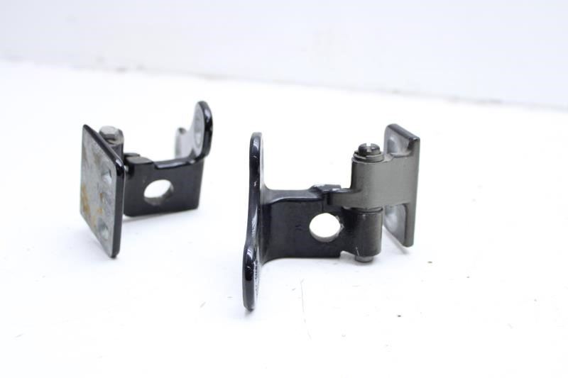 03-12 Land Rover Range Rover Rear Left Door Hinge Upper and Lower BDB760030 OEM - Alshned Auto Parts