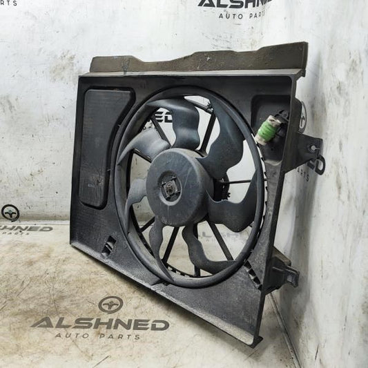 2012-2019 Kia Soul Radiator Cooling Fan Motor Assembly 25231-1P390 OEM