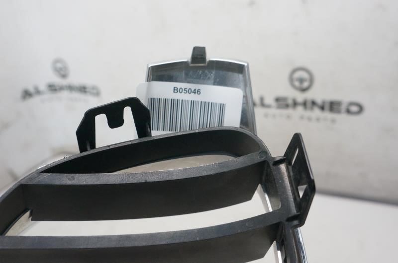 12-18 BMW 328i Driver Left Side Upper Front Grille 7295435 OEM 192976-10 OEM - Alshned Auto Parts