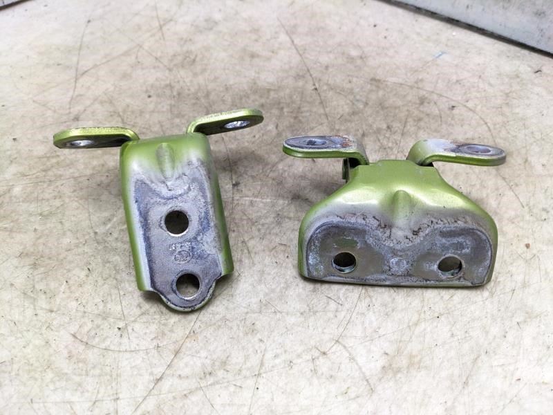 2012-2019 Kia Soul Rear Left Door Upper & Lower Hinge 79410-3K000 OEM - Alshned Auto Parts