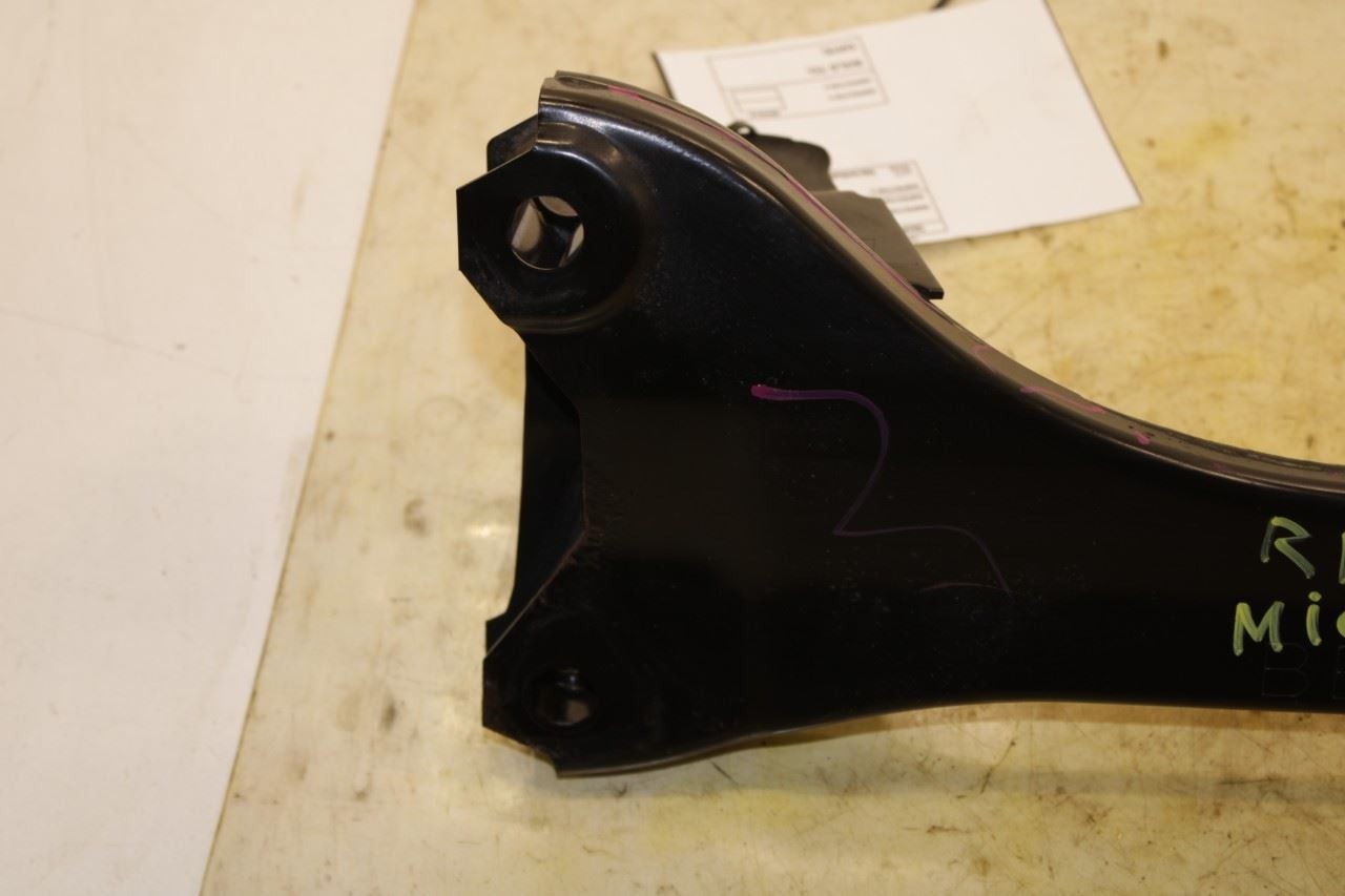 2025 Mazda CX30 2.5 S AWD Rear Differential Axle Carrier Mount DGJ428850 OEM - Alshned Auto Parts