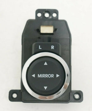 2010 Hyundai Genesis Coupe LH Driver Mirror Switch Button OEM 202008378