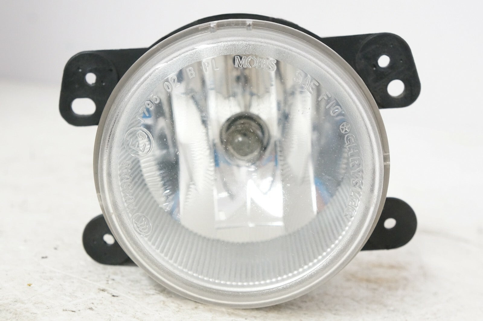 2011-2017 Jeep Grand Cherokee Passenger Right Side Fog Light 5182026AA OEM - Alshned Auto Parts