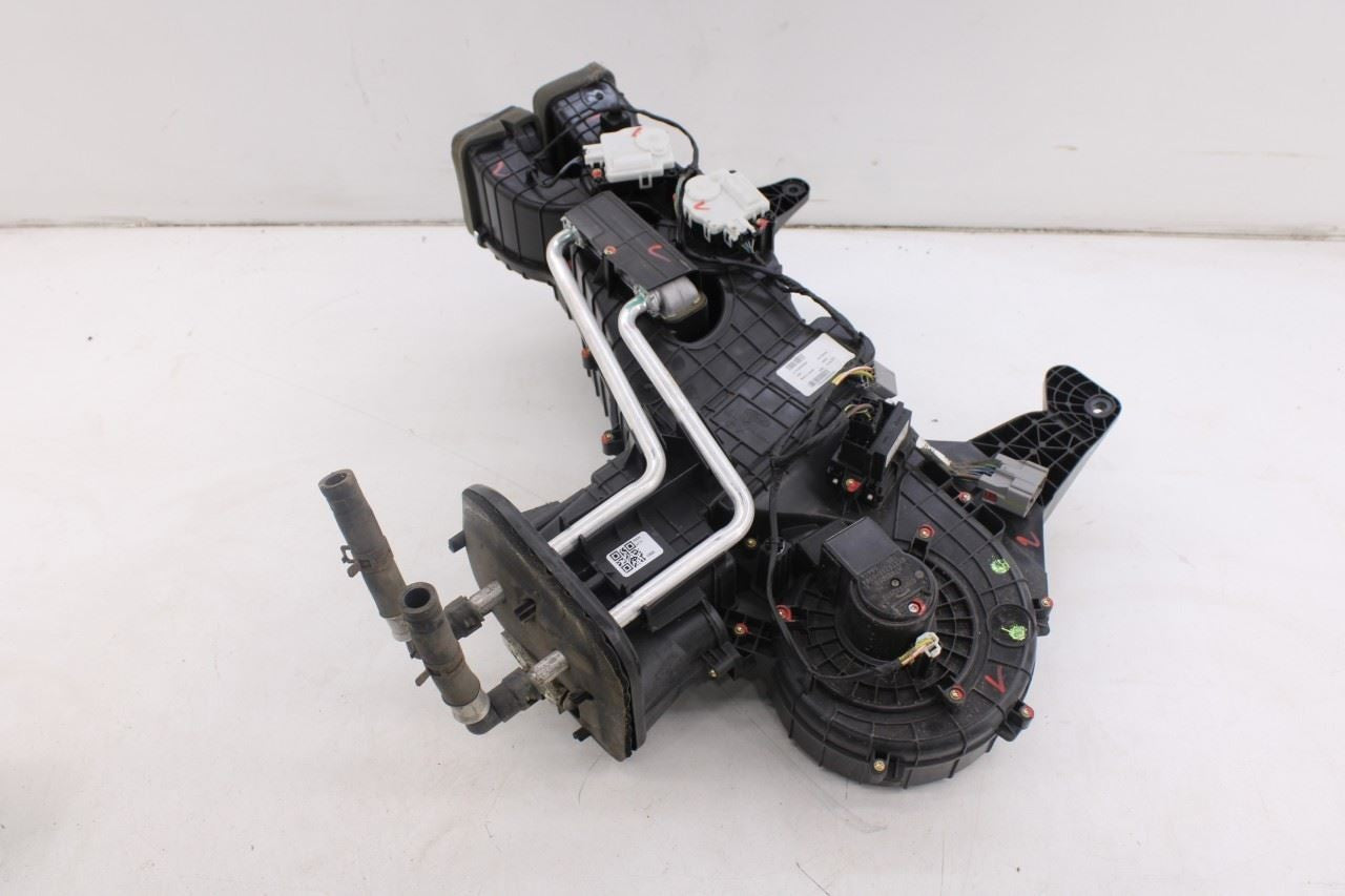 2018-2022 Ford Expedition Max XLT Rear HVAC Heater Blower Motor Housing Box4
