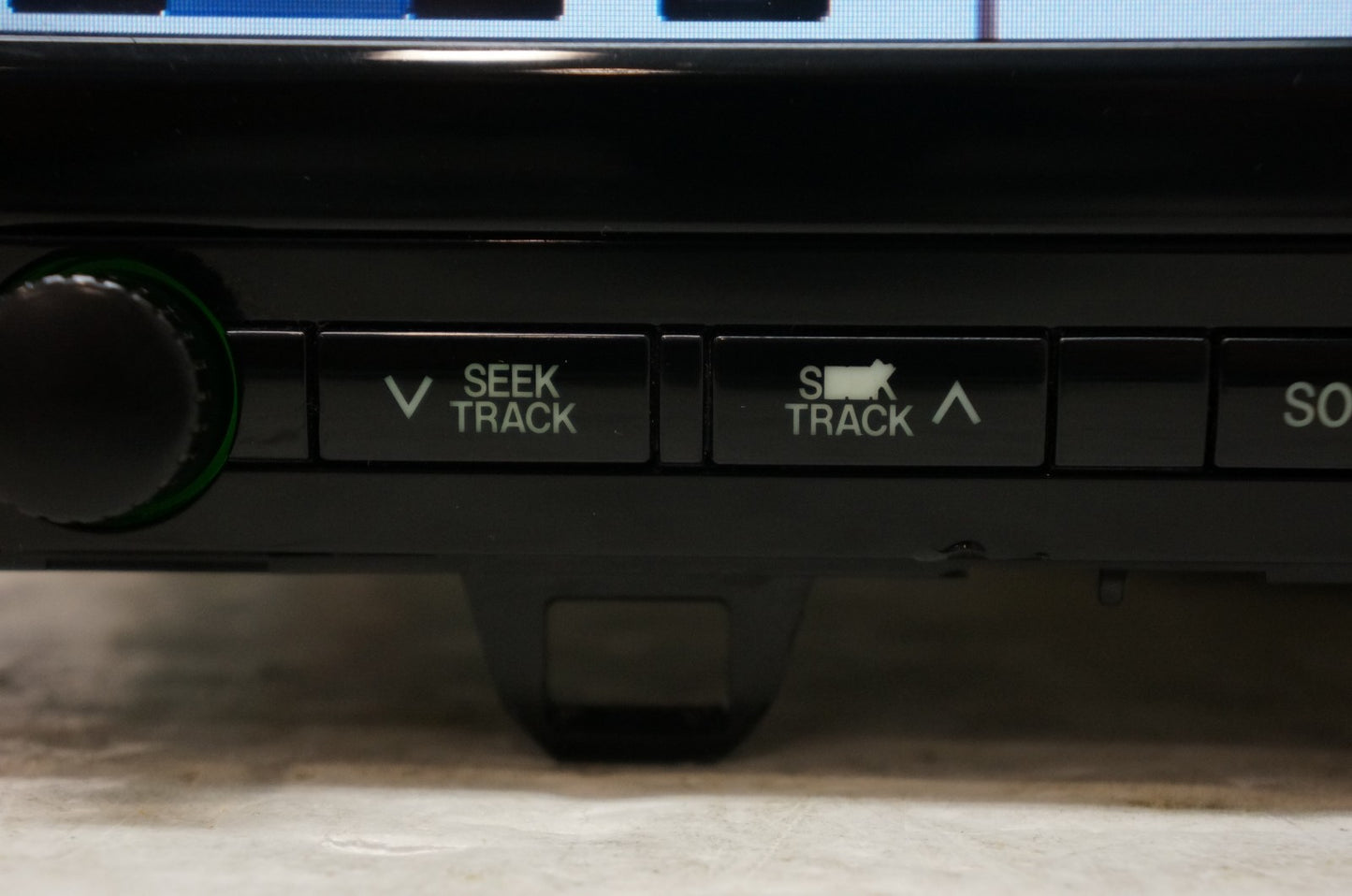 08-10 Mazda 5 GPS Navigation Touch Screen Display 6 CD Radio OEM CD83 66 DV0A2