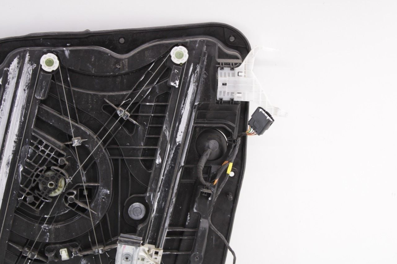 15-20 Kia Sorento EX Front Left Side Door Window Regulator w/ Carrier and Motor - Alshned Auto Parts