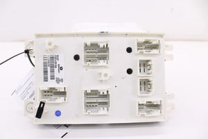 2014 Jeep Grand Cherokee Limited Body Computer Control Module BCM BCU 68210531AA