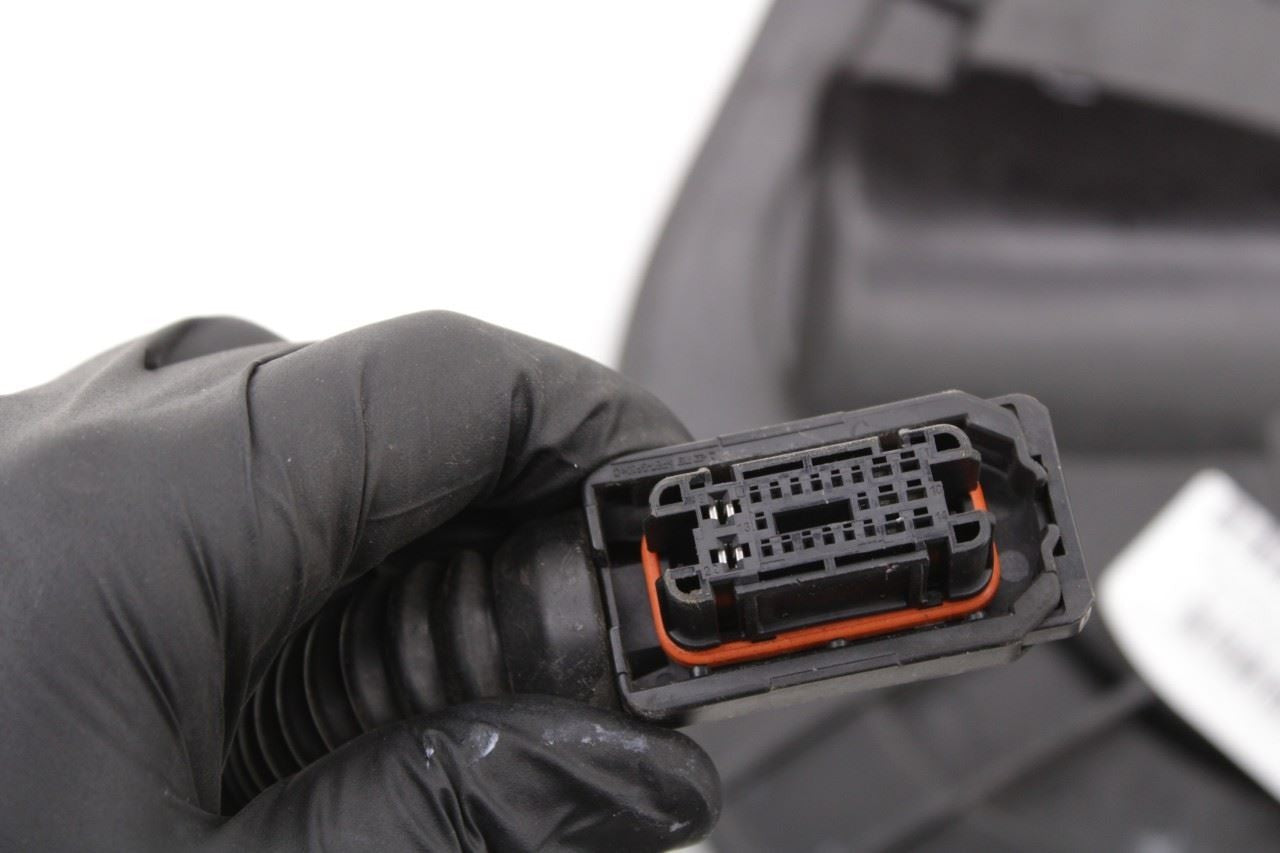 15-20 Kia Sorento EX Rear Left Side Door Window Regulator w/ Carrier and Motor - Alshned Auto Parts