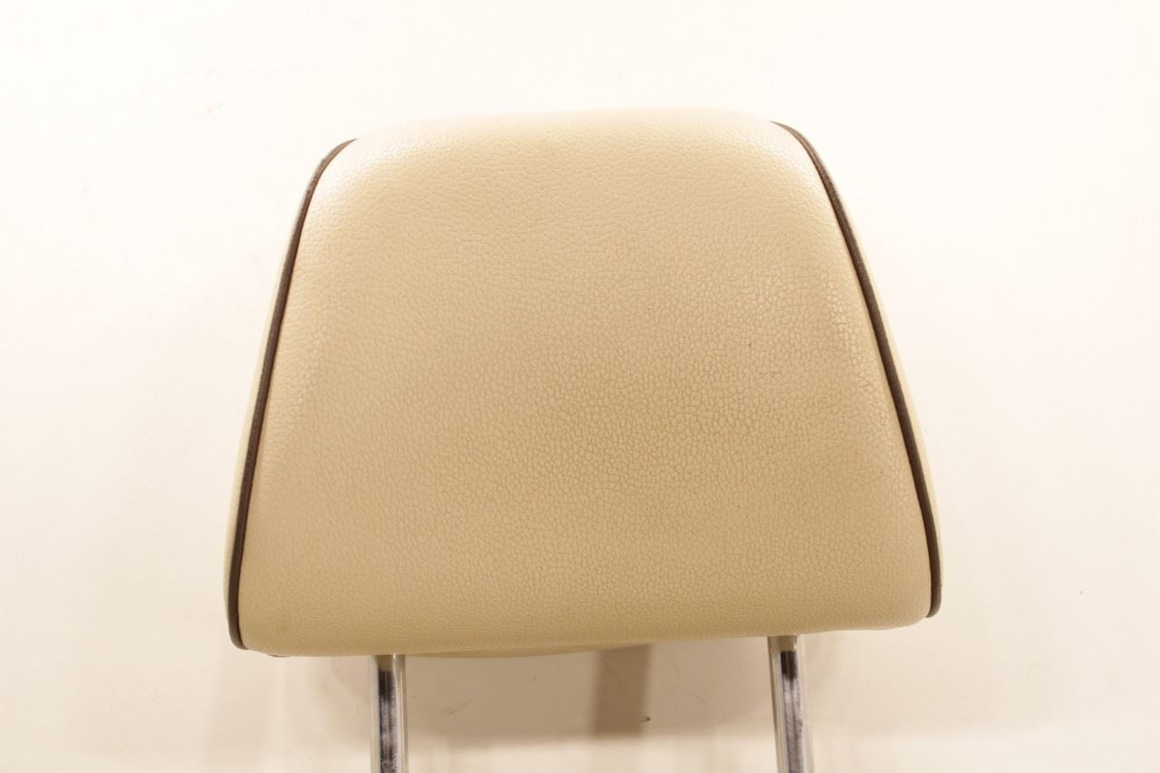 16-18 Volkswagen Passat SE Front RH Side Seat Backrest Upper Cushion w/ Headrest - Alshned Auto Parts