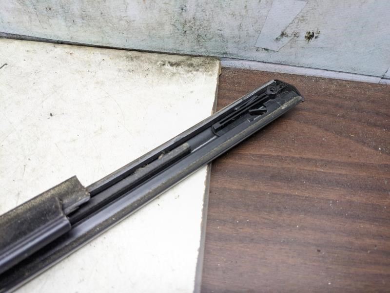 2015 Jeep Grand Cherokee Rear Right Side Door Window Belt Molding 55399292AE OEM - Alshned Auto Parts