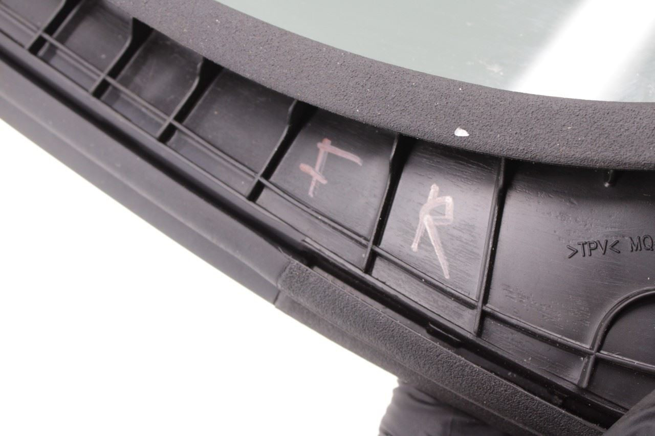 21-25 Kia Sorento XLine SX Prestige FR RH Door Fixed Vent Glass w/ Run Channel - Alshned Auto Parts