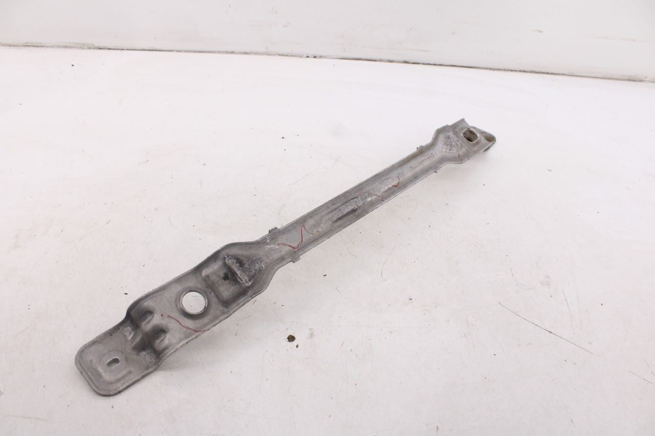 2018-26 Ford Expedition Max XLT 3.5L 4WD Intercooler Upper Support Mount Bracket7