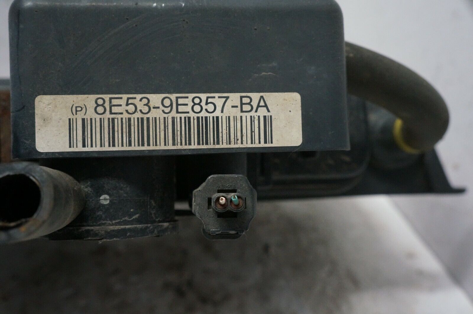 2008 Lincoln MKZ 3.5L Fuel Vapor Evaporator Emission EVAP Can 8E53-9E857-BA OEM - Alshned Auto Parts