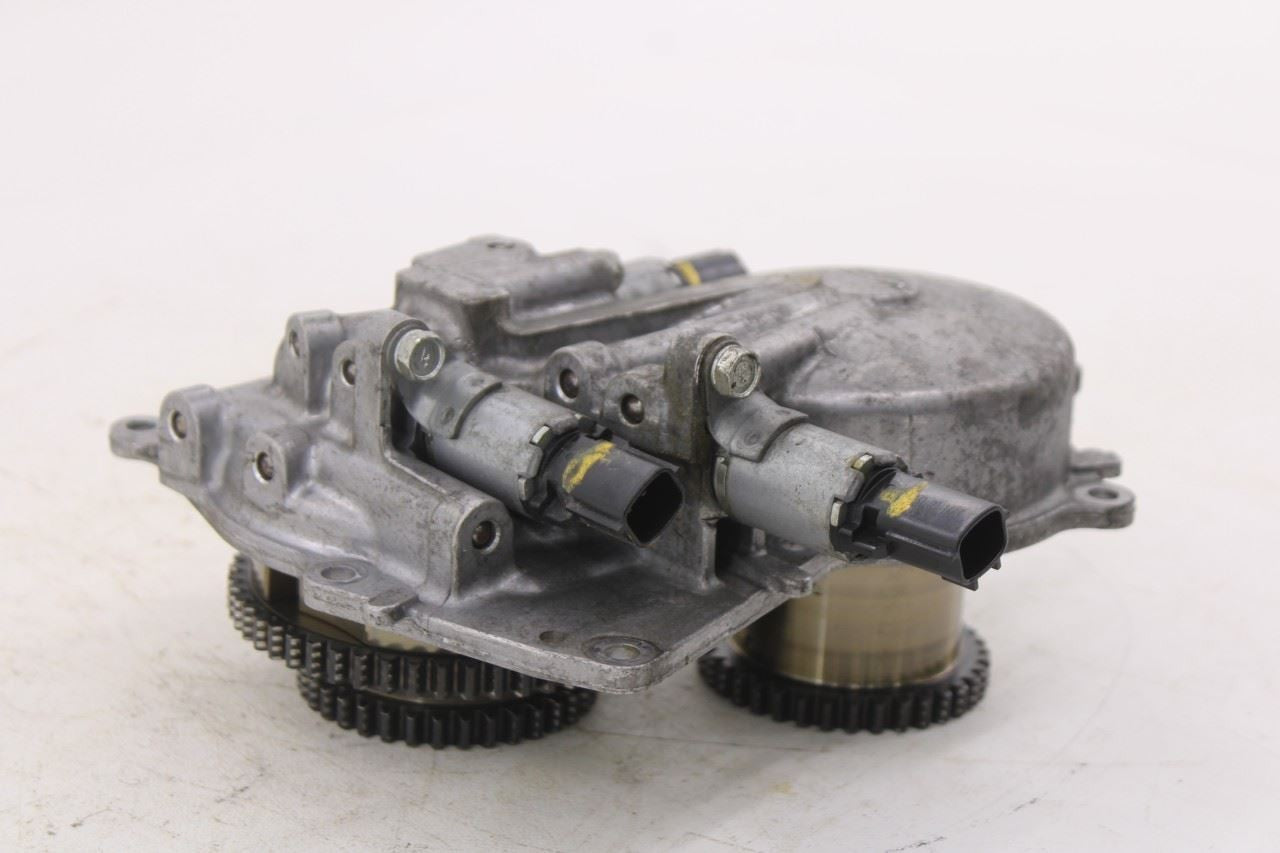 15-24 Nissan Murano Platinum 3.5L LH Side Engine VVT Cover w/ Camshaft Sprockets7