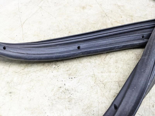 2013-2016 Ford F250SD Rear Right Door Weatherstrip on Body 5C3Z-2625324-AA OEM - Alshned Auto Parts