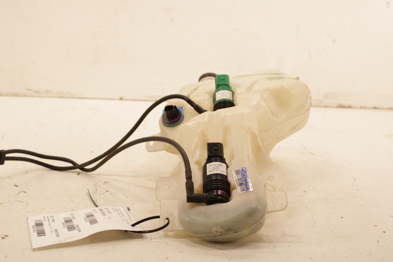 2017-2019 GMC Acadia SLT-1 3.6L Windshield Washer Reservoir Bottle 84519669 OEM - Alshned Auto Parts