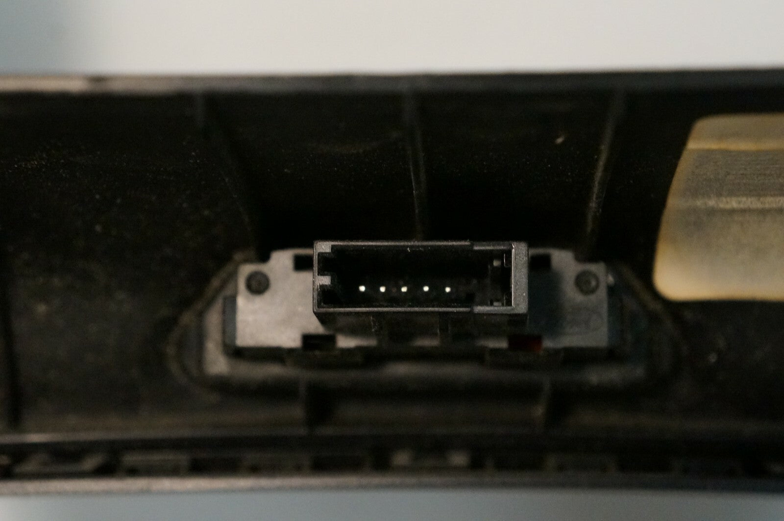 12-14 FORD FOCUS DASH RADIO DISPLAY BEZEL TRIM W/ CENTER AIR VENT OEM - Alshned Auto Parts