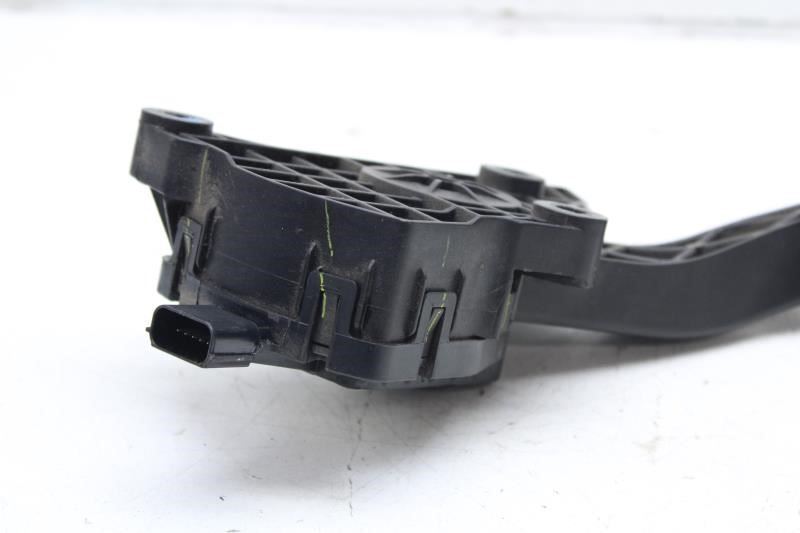 2012-2016 Ford F250 SD 6.7L Diesel Accelerator Gas Pedal CU9C-9F836-AB OEM - Alshned Auto Parts